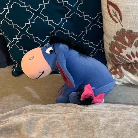 Vintage Winnie The Pooh And Eeyore Stuffed Animals - Picture 7 of 9